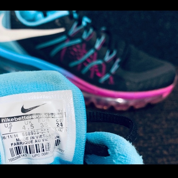 (SOLD-eb) Nike Air Max • Women - Picture 6 of 11